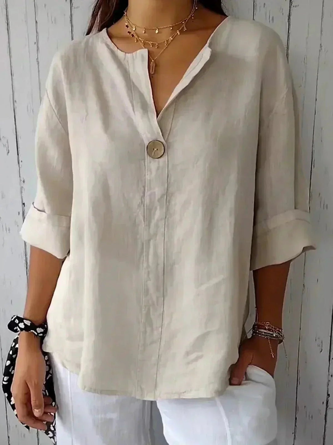 Shauna | Relaxed V-Neck Top