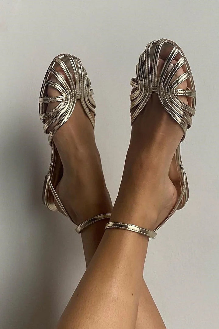 Marybeth | Round Toe Strap Sandals