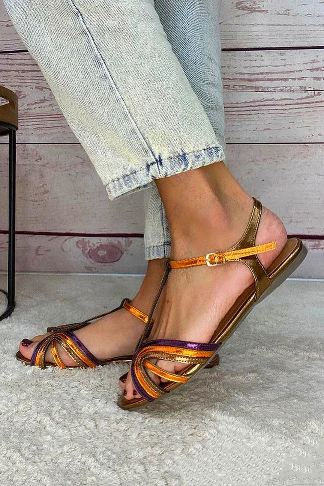 Earnestine | Buckle Sandals with Color Strap