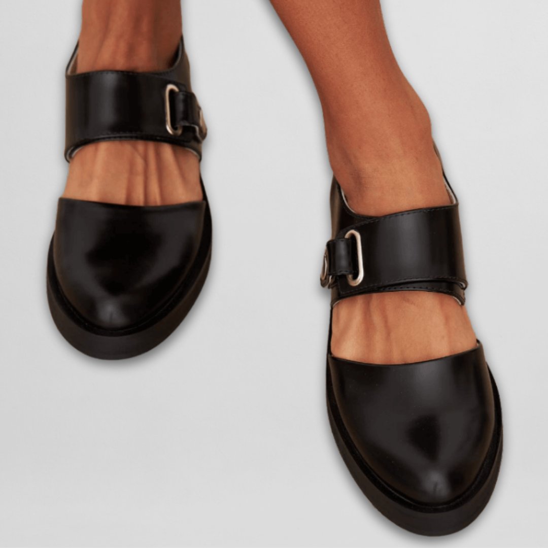 Jennetta | Classic Mary Jane Shoes
