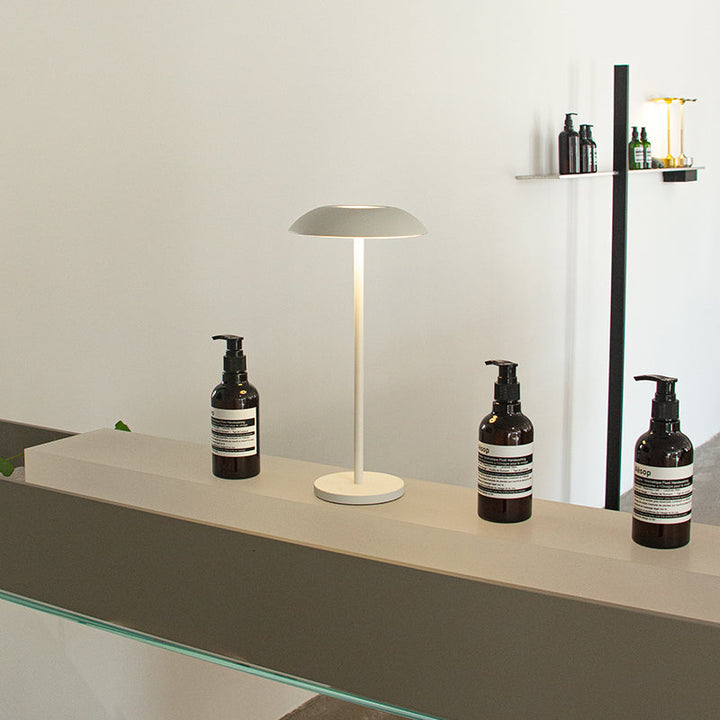 Chicago Style Table Lamp