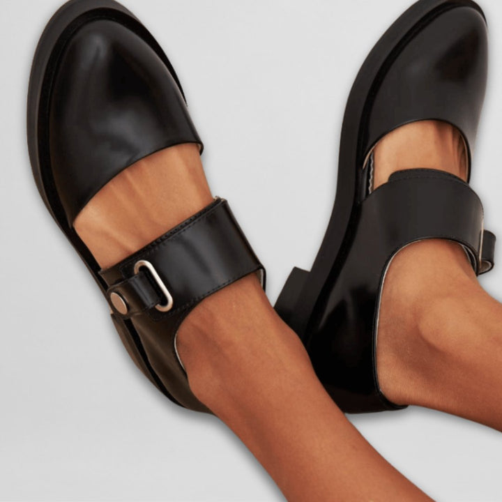 Jennetta | Classic Mary Jane Shoes