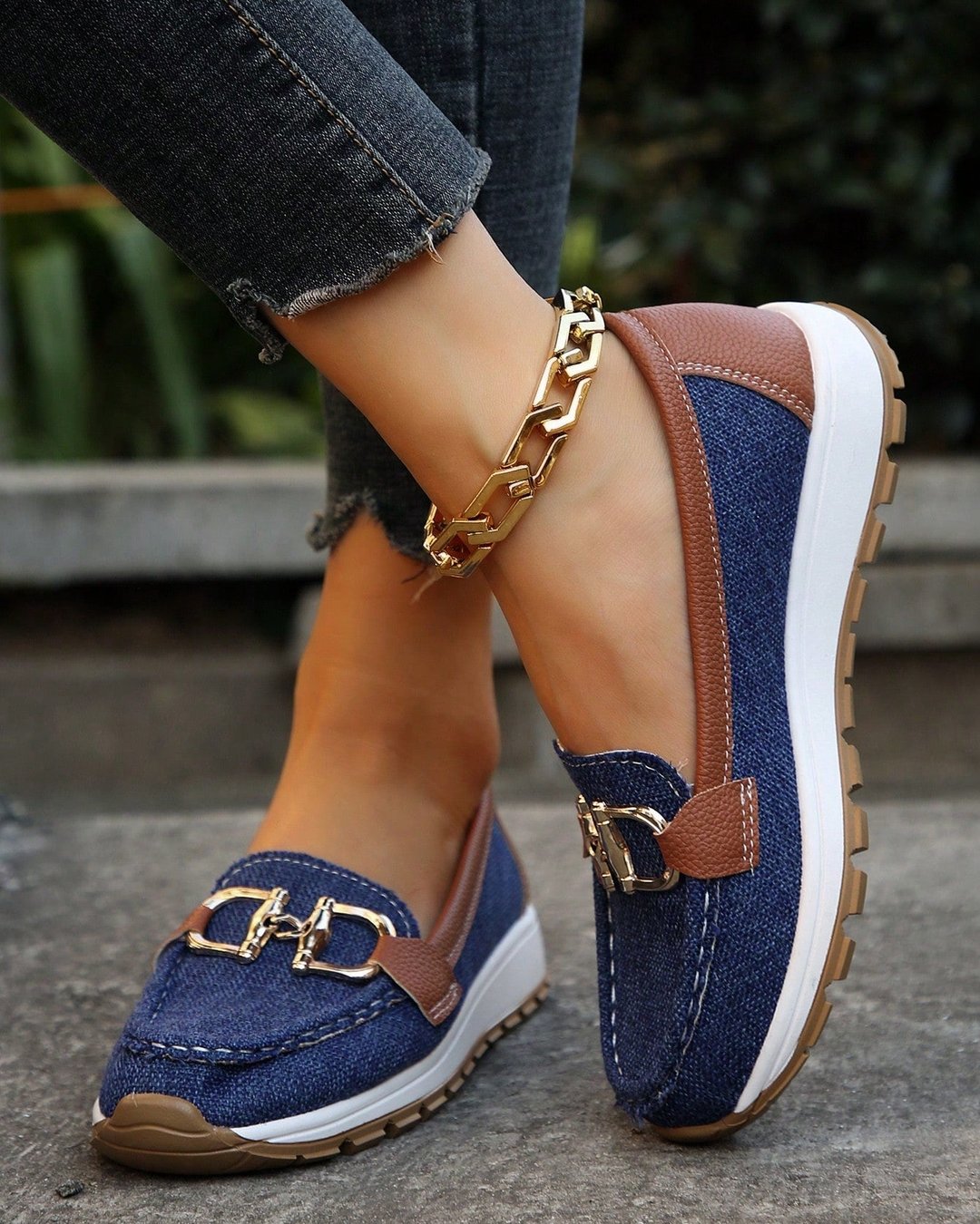 Toulouse | Flat Moccasins with Buckle
