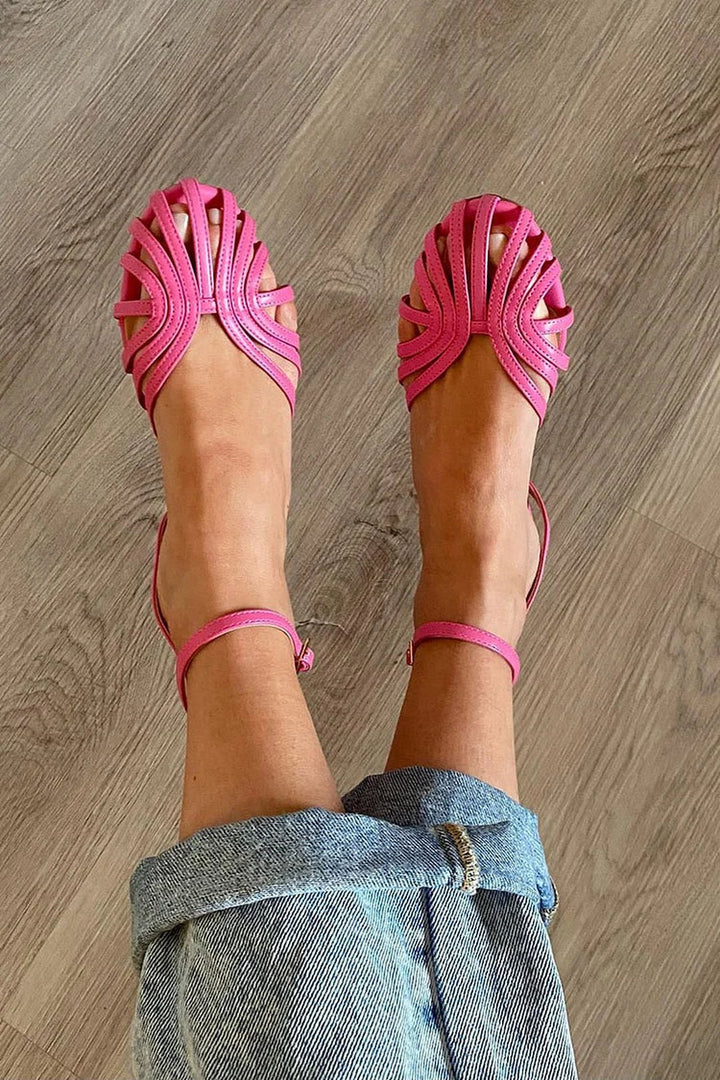 Marybeth | Round Toe Strap Sandals