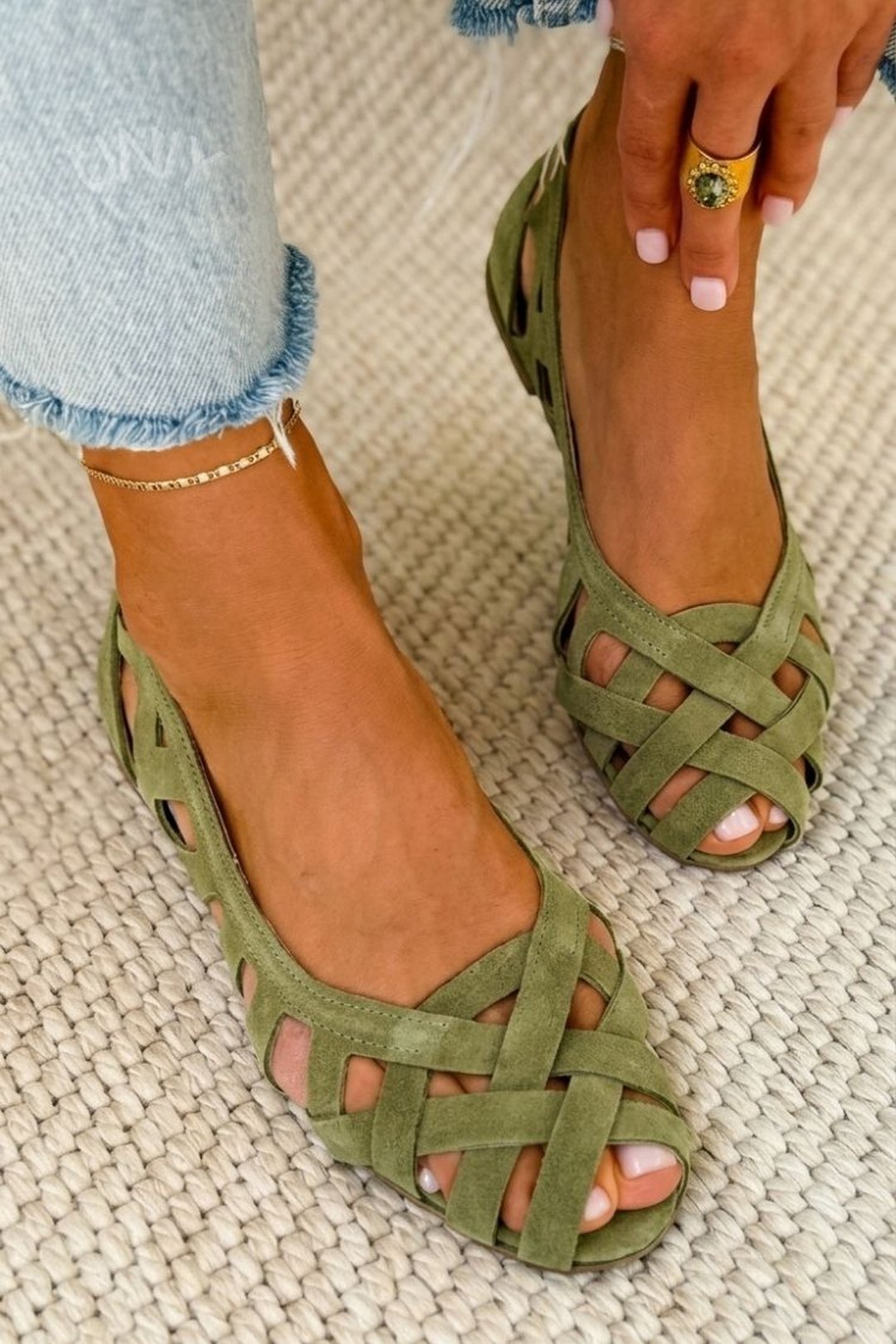 Cortney | Woven Upper Flat Sandals