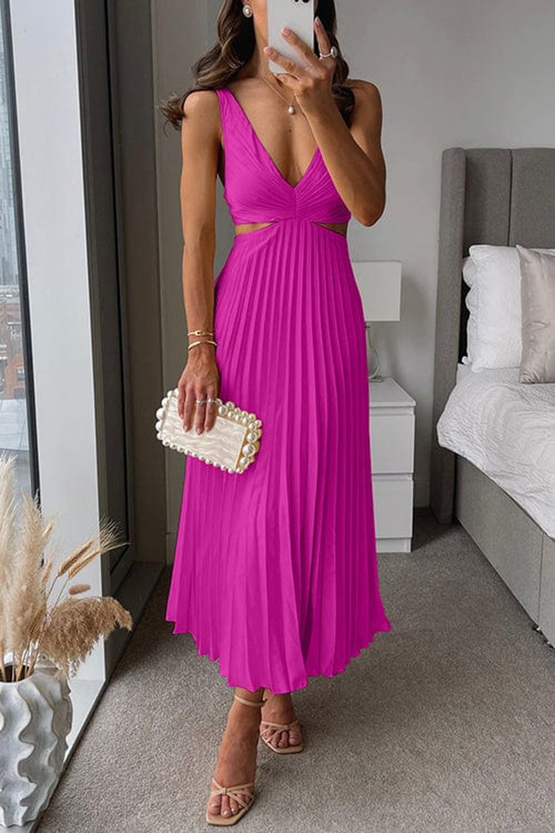 Shelly | Elegant Pleated Satin Midi Dress