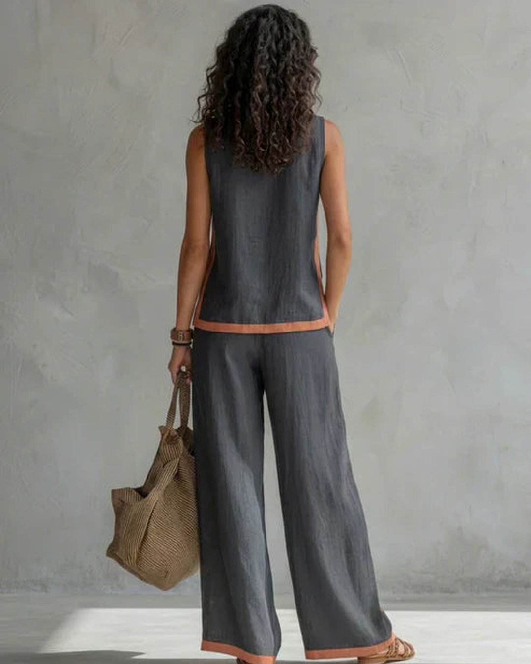 Tennille | Two-Piece Fluid Set