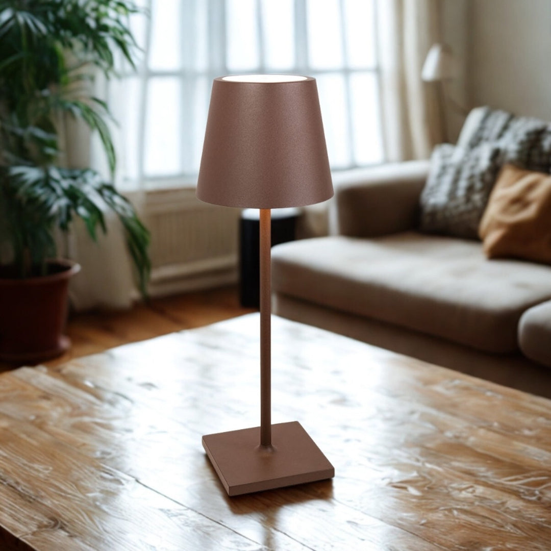 Poldina Pro L Desk Lamp