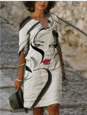 Faye | Summer Dress with Graphic Print