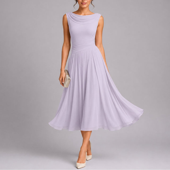 Lorna | Elegant Pleated Midi Dress