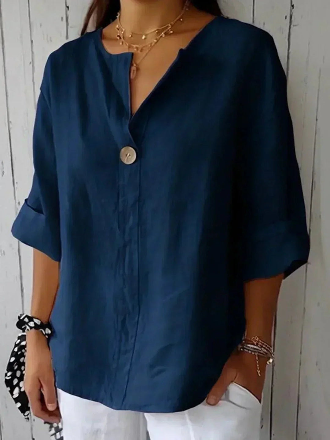 Shauna | Relaxed V-Neck Top