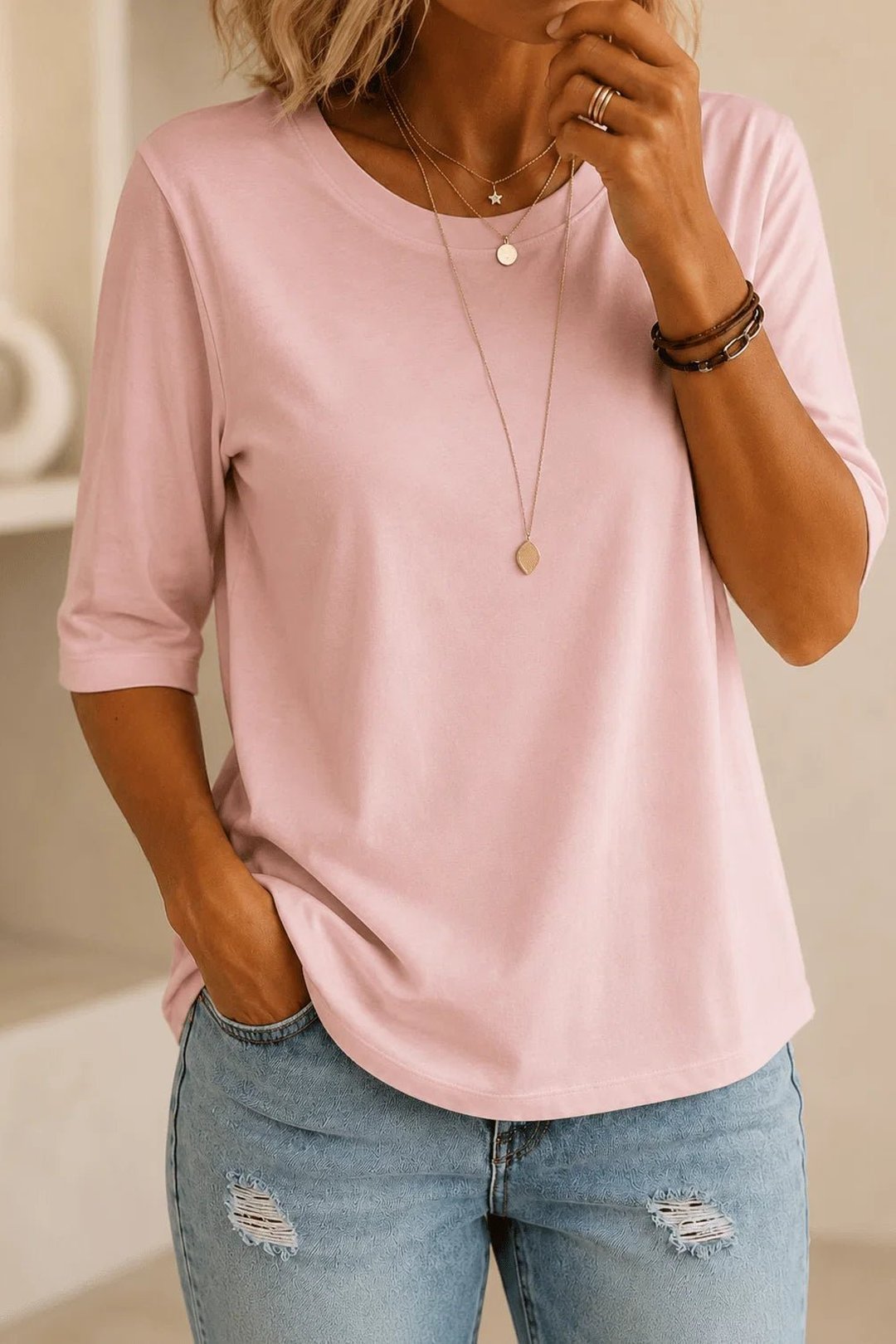Lynn | Essential Comfort Tee
