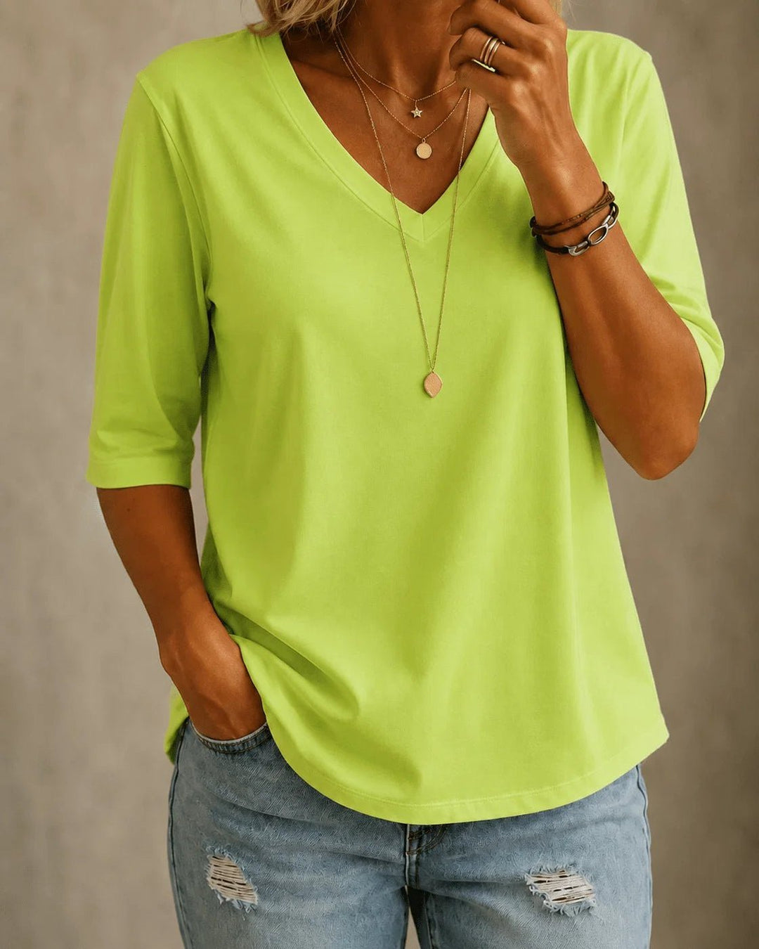 Diann | Classic V-Neck Tee