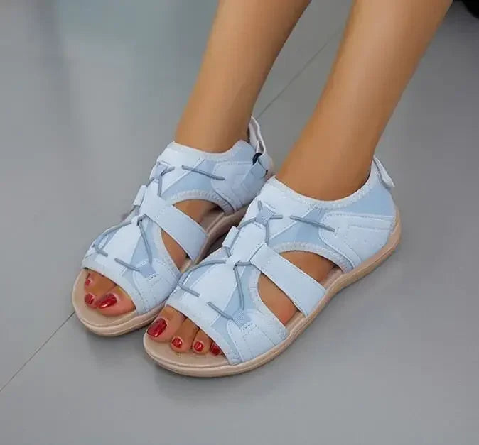 Dana | Fashionable and Adjustable Summer Sandals