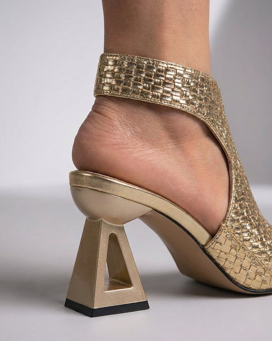 Adelina | Women's Sandal