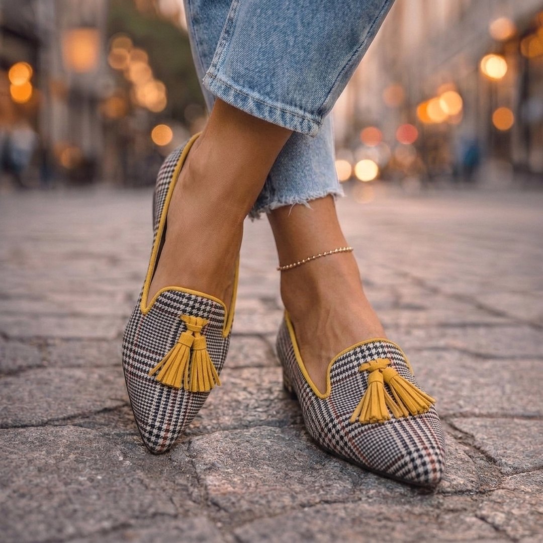 Karenina | Pointed Flats