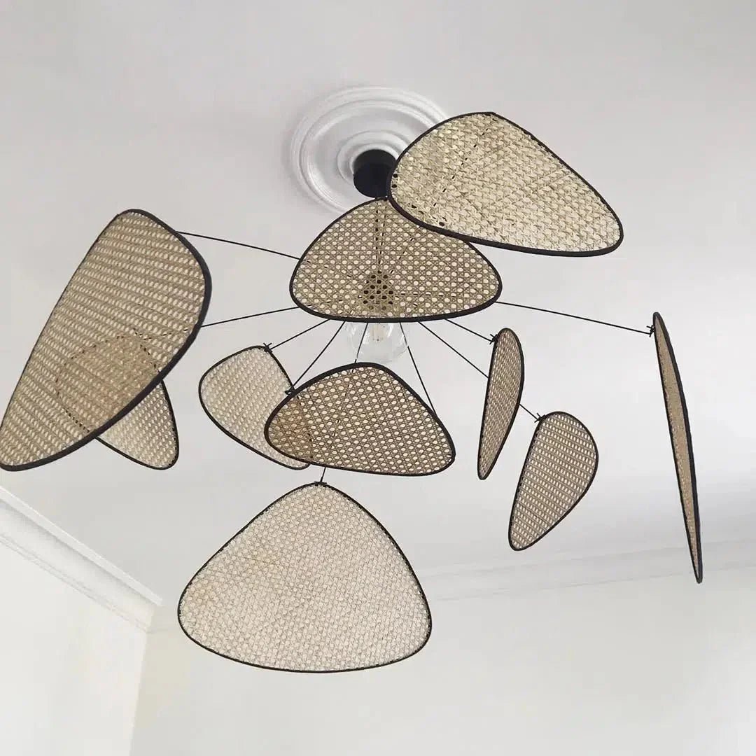 Oaks - Luxurious Chandelier