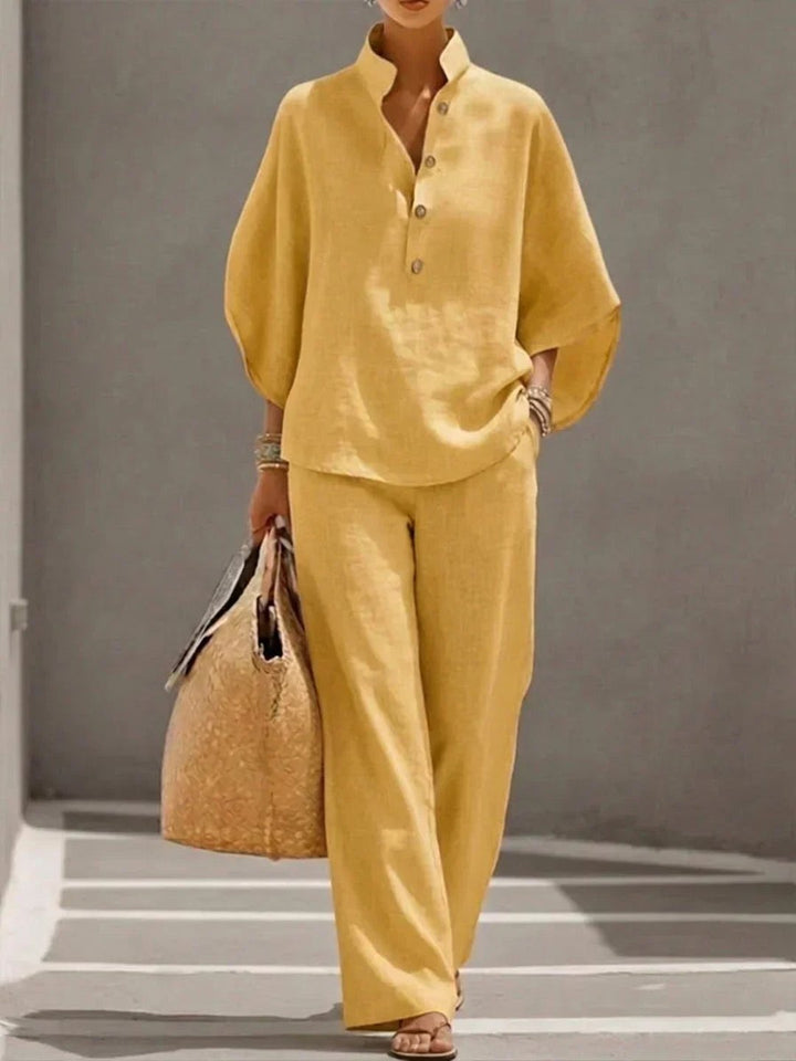 Teri | Set With Batwing Sleeves And Wide Pants