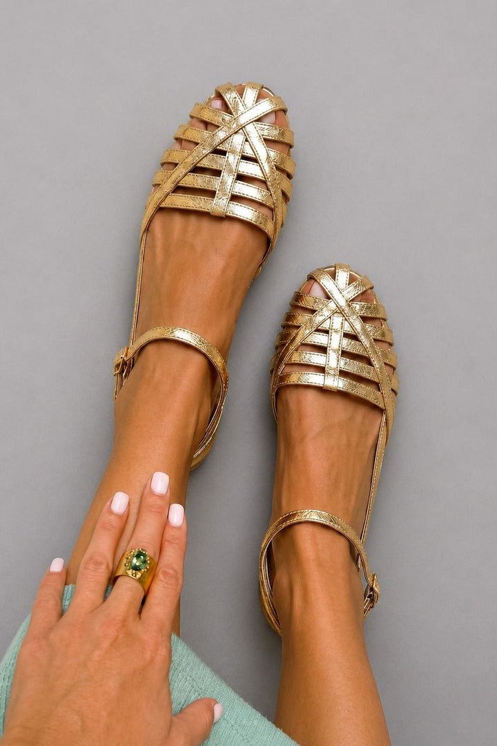 Lona | Cage Design Closed Toe Sandals